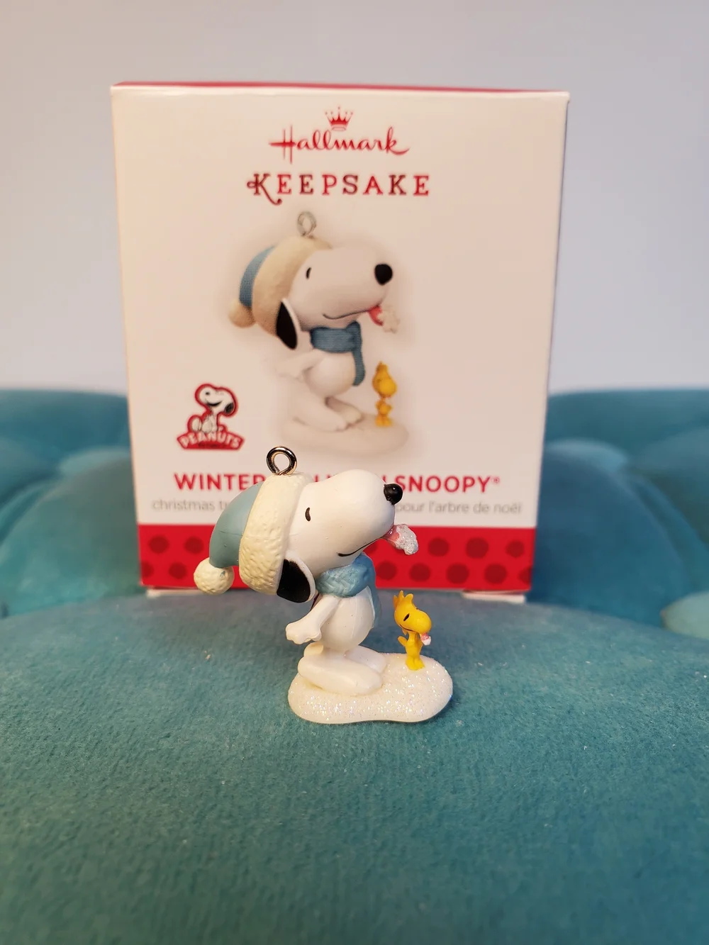 Hallmark Keepsake Winter Fun With Snoopy 2013 Miniature Ornament 16 QXM8505